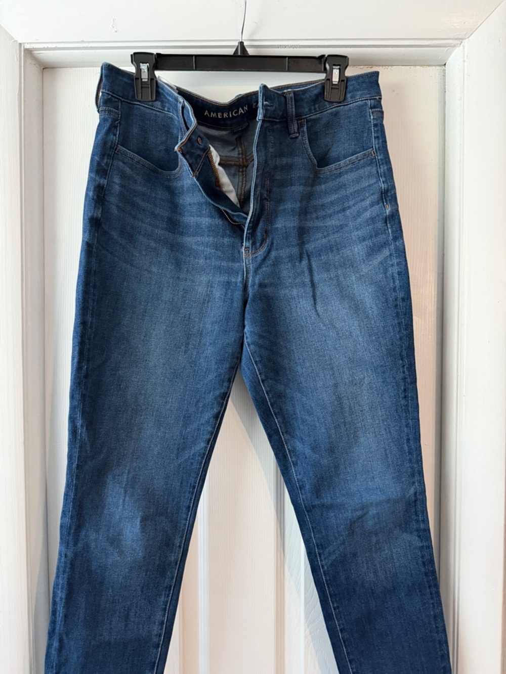 American Eagle Outfitters women’s  Indigo Slim Straight Jeans - size 12